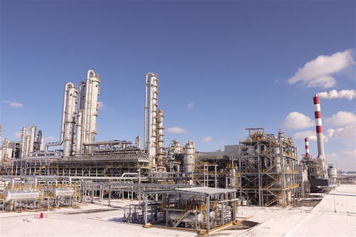 技術創(chuàng)新發(fā)力 轉(zhuǎn)型升級加速 化工行業(yè)邁向高質(zhì)量發(fā)展